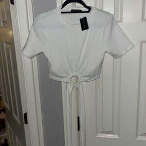 White south moon under tie cropped top